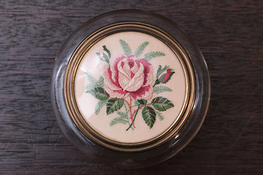 宝石箱　フランス刺繍